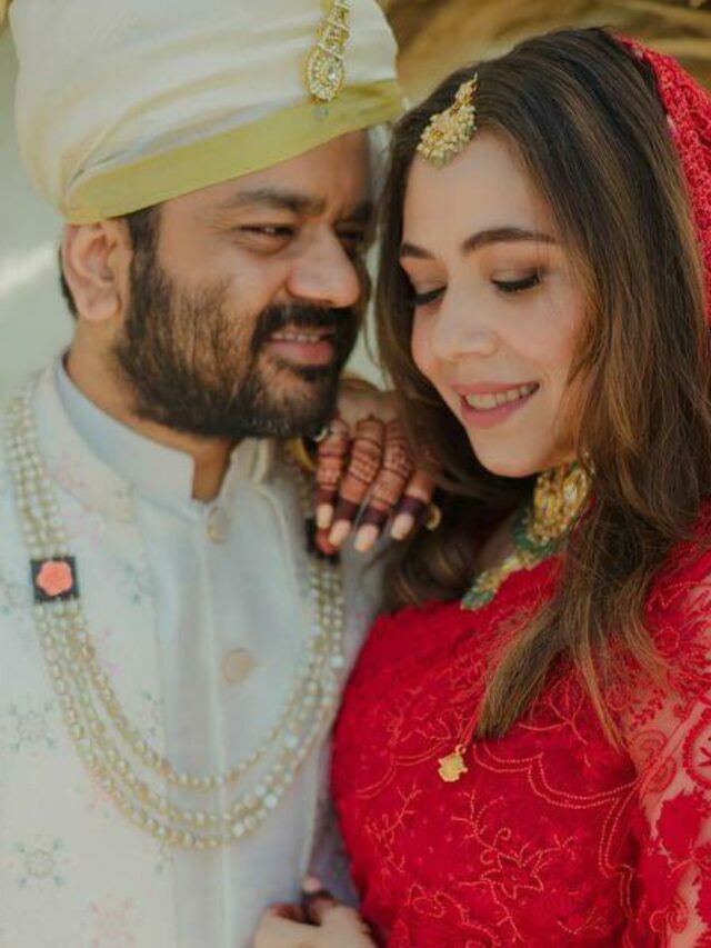 Indian Wedding Dress: फोर मोर शॉट्स की मानवी गागरू रेड साड़ी पहन बनी दुल्हन, इस कॉमेडियन से की शादी