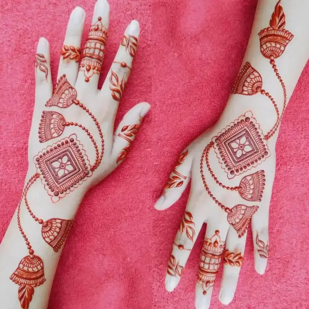 Mehendi Designs for Navratri: नवरात्रि पर हाथों में लगाएं ये खूबसूरत मेहंदी  डिजाइन - IBC24 News : Chhattisgarh News, Madhya Pradesh News, Chhattisgarh  News Live , Madhya Pradesh News Live, Chhattisgarh News